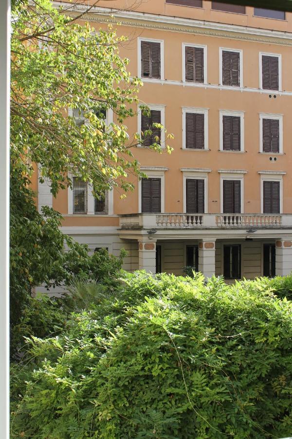 Little Rose Haven Hotel Rome Exterior photo